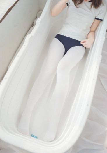 天降女子从2楼掉了完整版免费_1080动漫在线观看