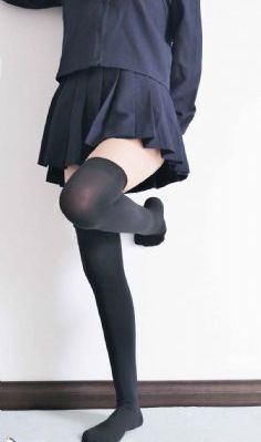 恐怖鸡高清国语_欧美电影在线
