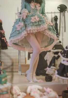 天野留美五十路_国产剧在线播放观看