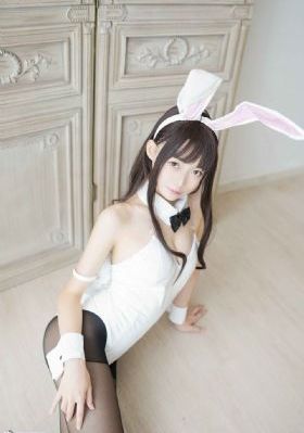 不戴乳罩的丰满已婚妇女2_高清完整版BD