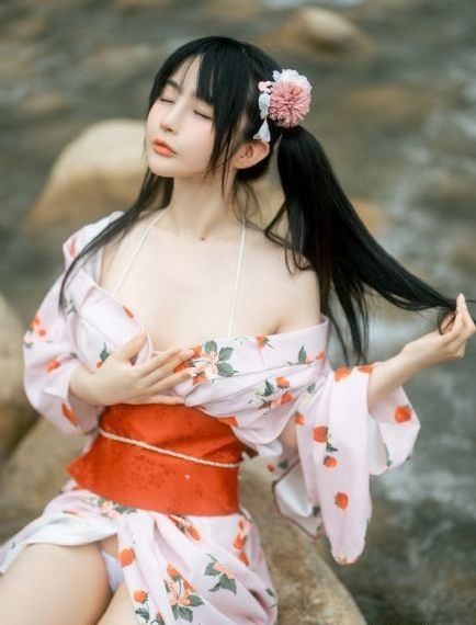 高飞车女社长_BD韩语高清迅雷在线观看