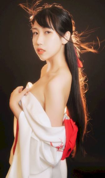 岭东资讯直播网址_剧情片电影全集观看
