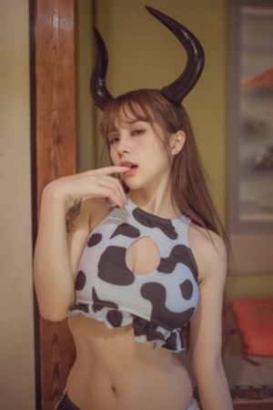 丰满的阿2中文字幕_1080P超清免费观看