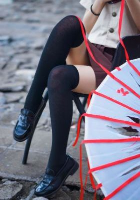古装三级吃奶做爰_完整版在线观看