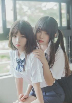 日本三人交xxx69 视频_1080在线播放