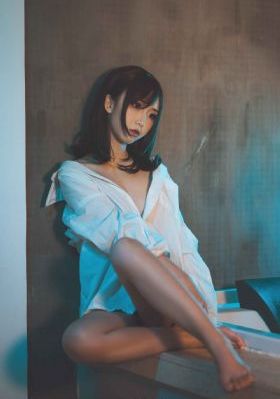 李采潭爱的锁链_BD韩语动漫免费观看